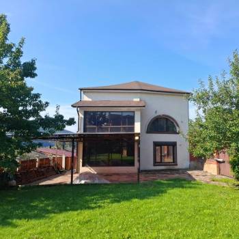 Продается Дом, 320 м²