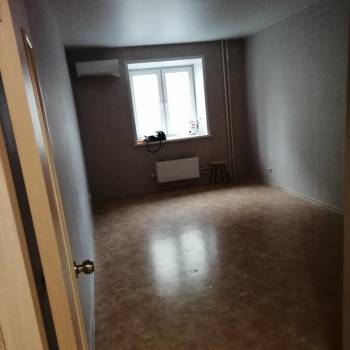 Сдается Многокомнатная квартира, 60 м²