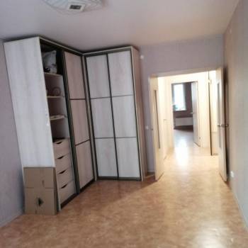 Сдается Многокомнатная квартира, 60 м²