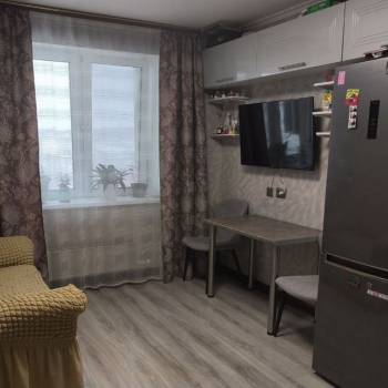 Продается 1-комнатная квартира, 40,4 м²