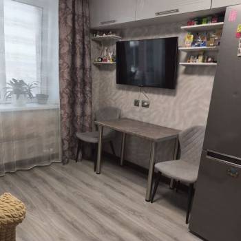 Продается 1-комнатная квартира, 40,4 м²