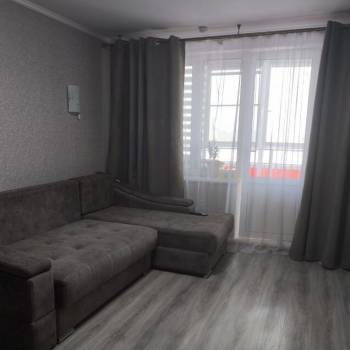 Продается 1-комнатная квартира, 40,4 м²