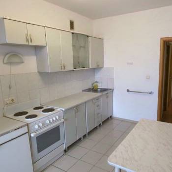 Сдается 2-х комнатная квартира, 65 м²