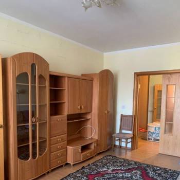 Сдается 2-х комнатная квартира, 65 м²