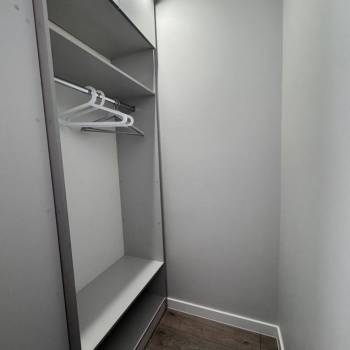 Продается 1-комнатная квартира, 32 м²