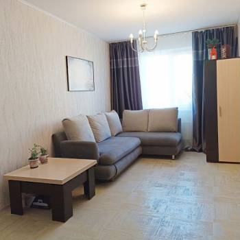 Продается 1-комнатная квартира, 37 м²