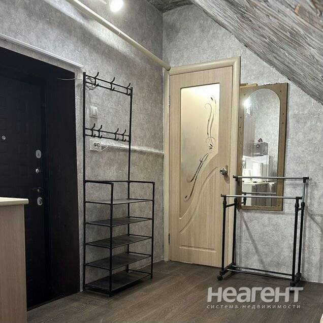 Продаю студию, Октябрьский (ул. Новомлинская)