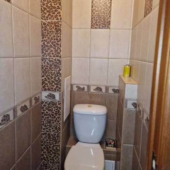 Продается Многокомнатная квартира, 80 м²