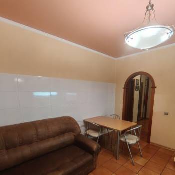 Сдается 1-комнатная квартира, 44 м²