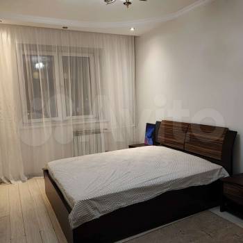 Сдается 2-х комнатная квартира, 65 м²