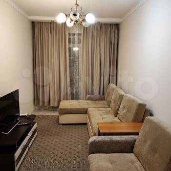 Сдается 2-х комнатная квартира, 65 м²