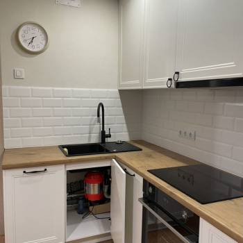 Сдается 1-комнатная квартира, 51 м²