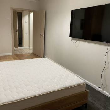 Сдается 1-комнатная квартира, 51 м²