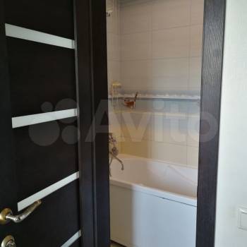 Сдается Многокомнатная квартира, 56 м²