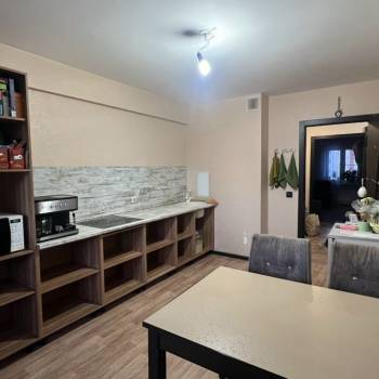 Продается 3-х комнатная квартира, 81 м²