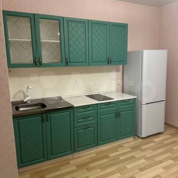 Сдается 1-комнатная квартира, 50 м²