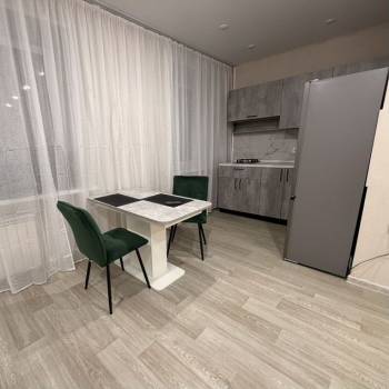 Продается 2-х комнатная квартира, 42 м²