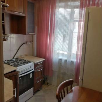 Сдается Многокомнатная квартира, 52 м²