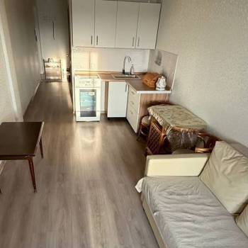 Продается 1-комнатная квартира, 33 м²