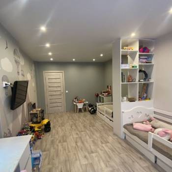 Продается 2-х комнатная квартира, 83,2 м²