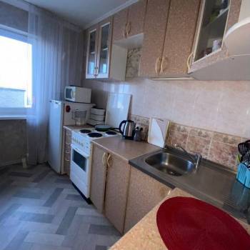 Сдается Многокомнатная квартира, 64 м²