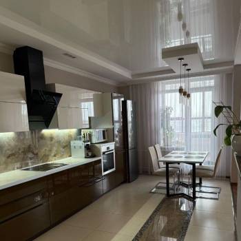 Продается 3-х комнатная квартира, 106,6 м²