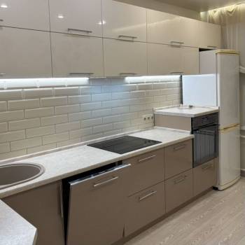 Сдается 2-х комнатная квартира, 61,6 м²