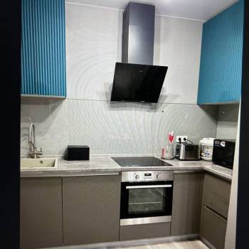 Продается 1-комнатная квартира, 58 м²