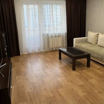 Сдается 2-х комнатная квартира, 52 м²
