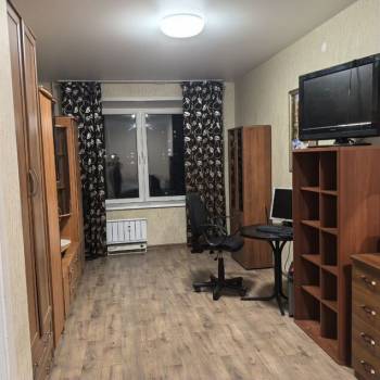 Сдается 1-комнатная квартира, 45 м²