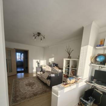 Продается 3-х комнатная квартира, 65,4 м²