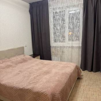 Продается Многокомнатная квартира, 79,8 м²