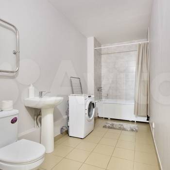Продается 1-комнатная квартира, 43 м²