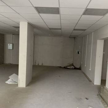 Продается Нежилое помещение, 150 м²
