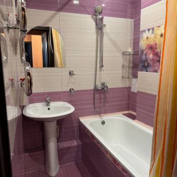 Сдается 2-х комнатная квартира, 60 м²