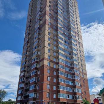 Сдается 1-комнатная квартира, 40 м²