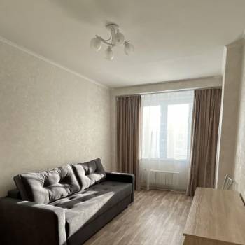 Сдается 1-комнатная квартира, 46 м²