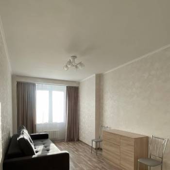 Сдается 1-комнатная квартира, 46 м²