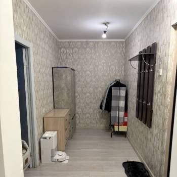 Продается 1-комнатная квартира, 40,7 м²