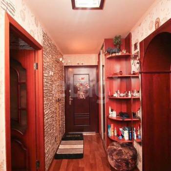 Продается Многокомнатная квартира, 93 м²