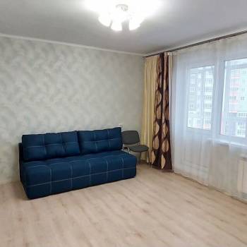 Сдается 1-комнатная квартира, 43 м²