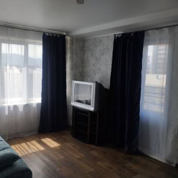 Сдается 1-комнатная квартира, 37 м²