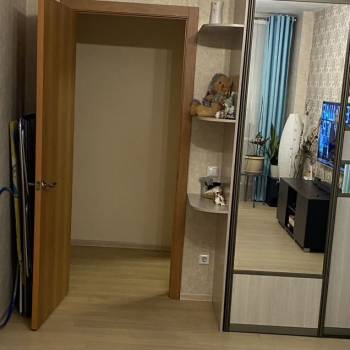 Продается 1-комнатная квартира, 37,2 м²