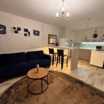 Сдается 2-х комнатная квартира, 56 м²