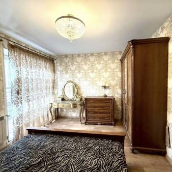 Продается Многокомнатная квартира, 110,5 м²