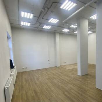 Сдается Нежилое помещение, 62 м²