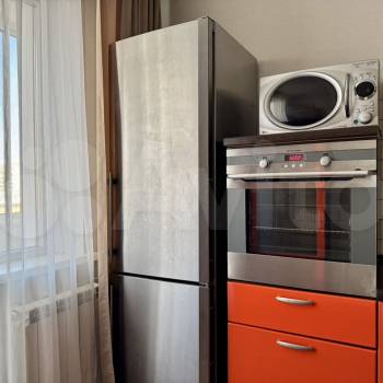 Сдается Многокомнатная квартира, 68 м²