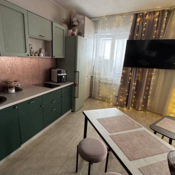 Продается 1-комнатная квартира, 41,6 м²