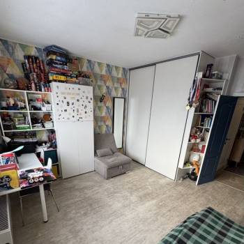 Продается 1-комнатная квартира, 41,6 м²