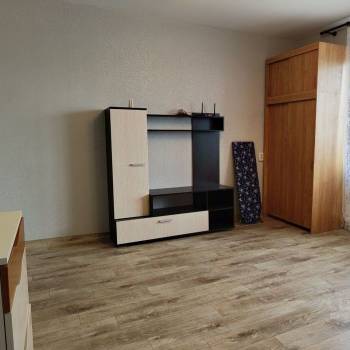 Сдается 1-комнатная квартира, 40,7 м²